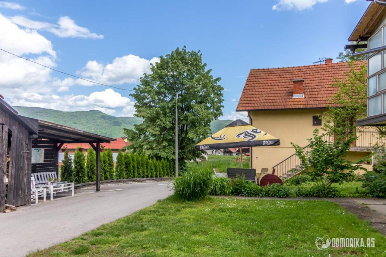 Apartmani Nina S Bajina Basta Exterior foto