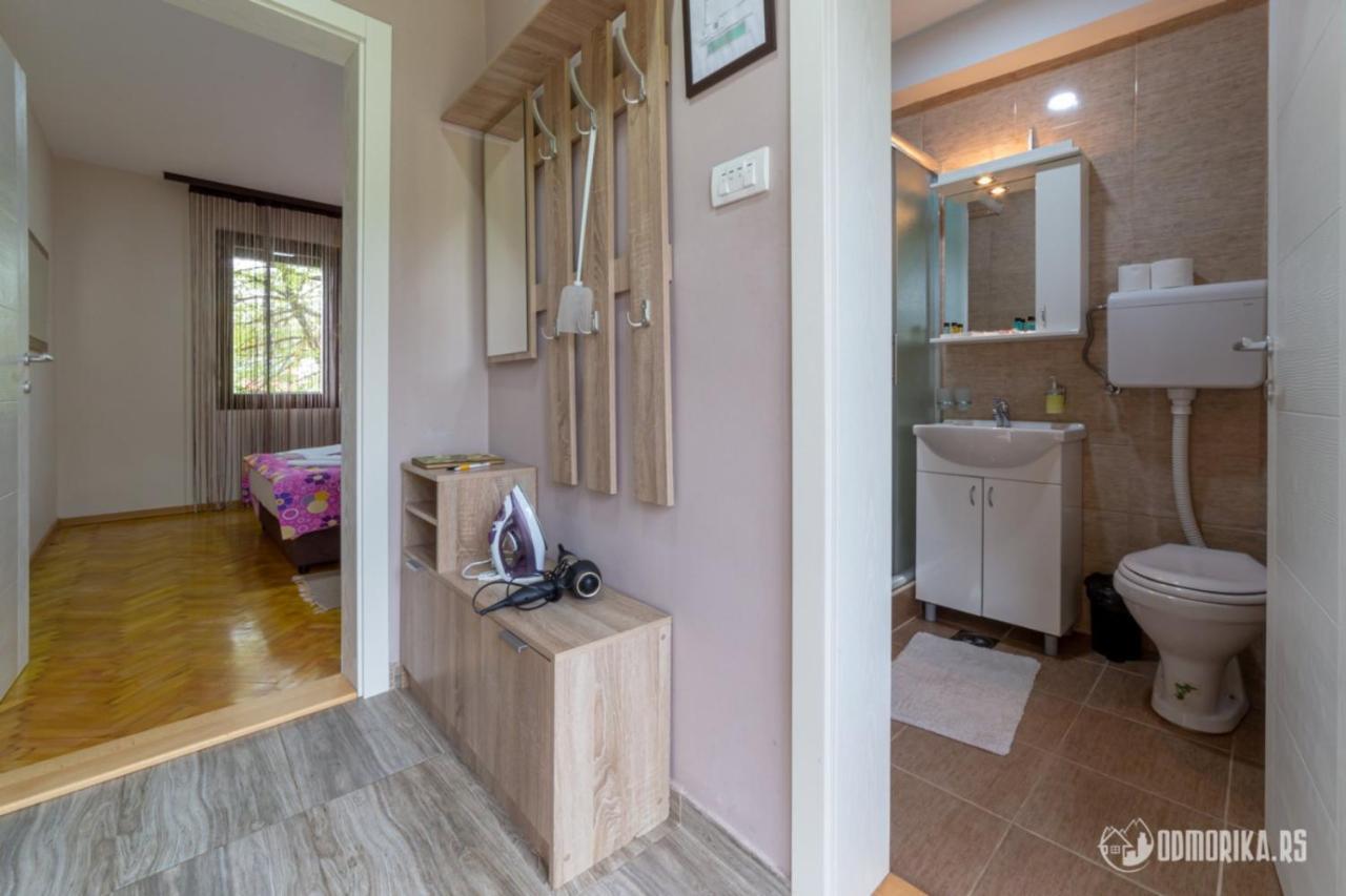 Apartmani Nina S Bajina Basta Exterior foto