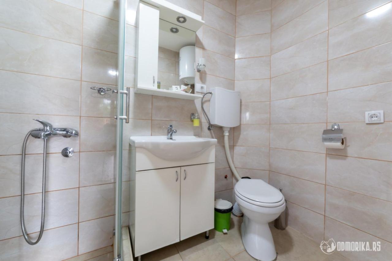 Apartmani Nina S Bajina Basta Exterior foto
